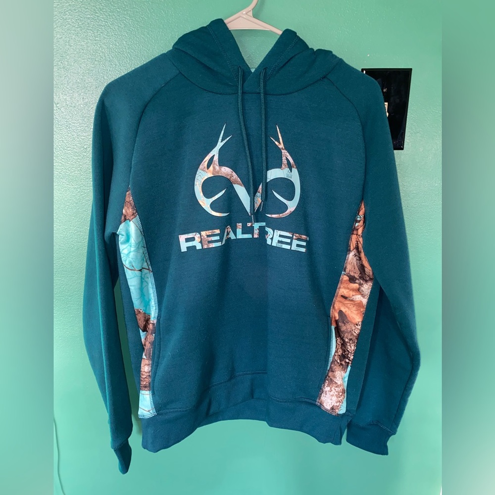 REALTREE hoodie.